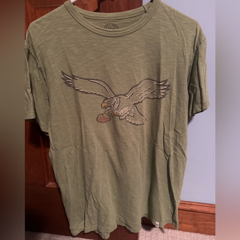 47 Brand Olive Green Philadelphia Eagles Graphic Tee